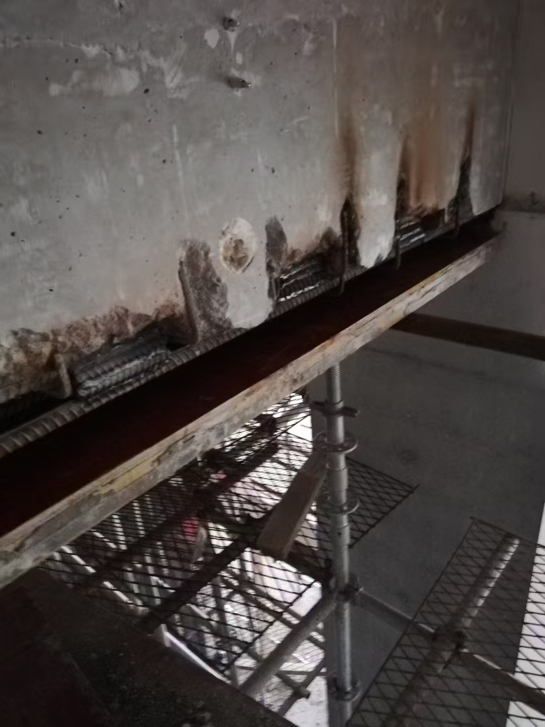攀枝花梁钢筋少了怎么加固